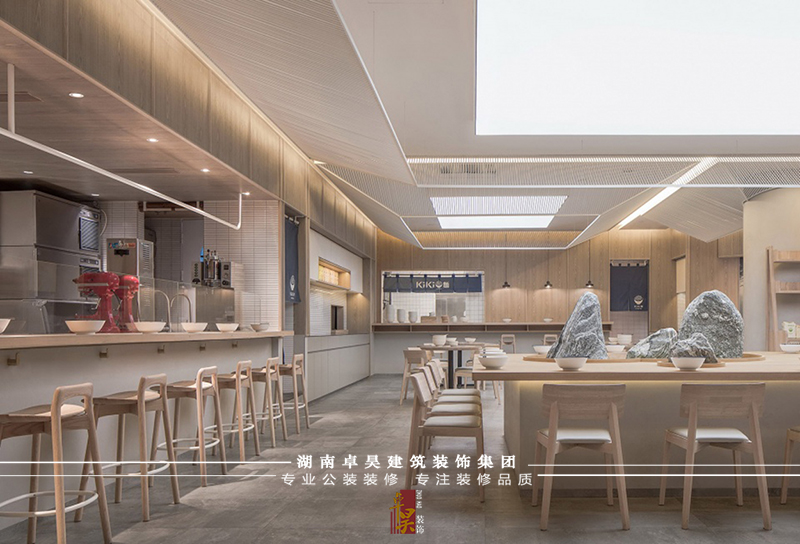 长沙餐饮门店装修公司KIKI面餐饮空间｜餐饮空间店装修设计效果案例效果图